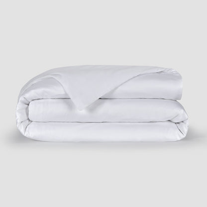 Capa de edredão Branco bambu by Momo Cotton – tecido de cetim 300 fios, suave, respirável e sustentável.